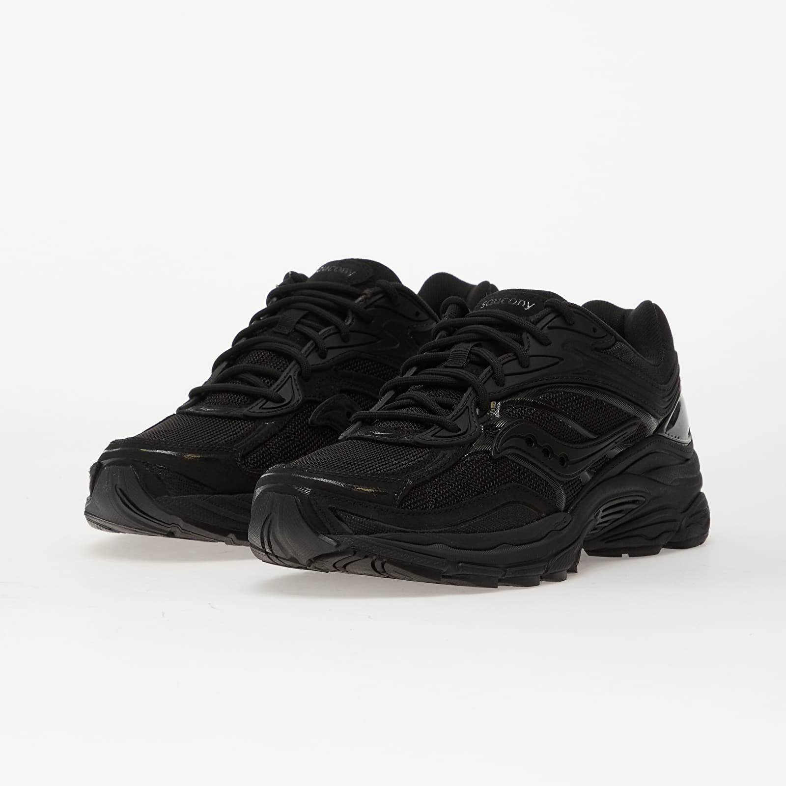 Saucony ProGrid Omni 9 Armor
