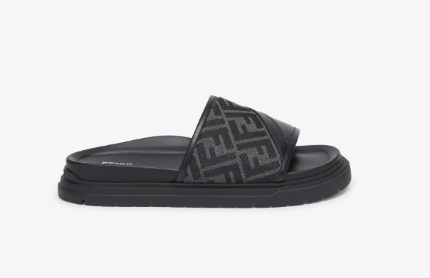 Claquette Fendi
