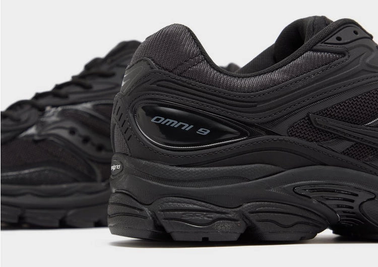 Saucony ProGrid Omni 9 Armor